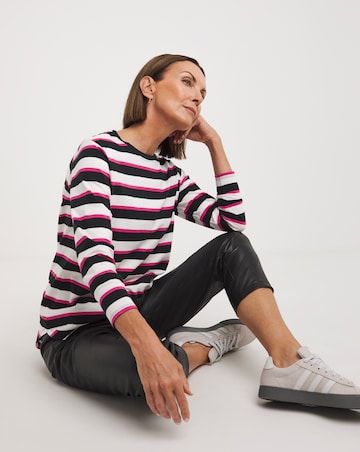 The Longline Curved Hem