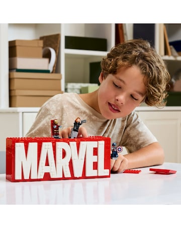 LEGO Marvel: MARVEL Logo & Minifigures Collectible, Buildable Set 76313