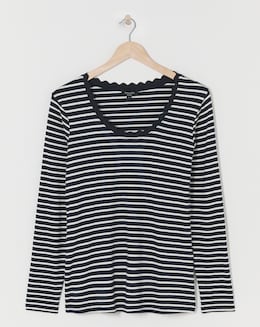 Stripe Scallop Scoop Neck Long Sleeve Top