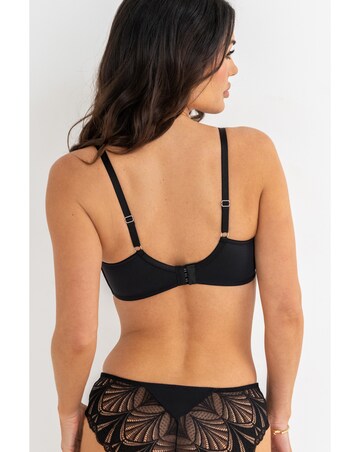 Pour Moi New Romance Padded Non-Wired T-Shirt Bra