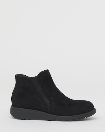 Heavenly Soles Rashida Low Wedge Chelsea Boots - Wide Fit (E)