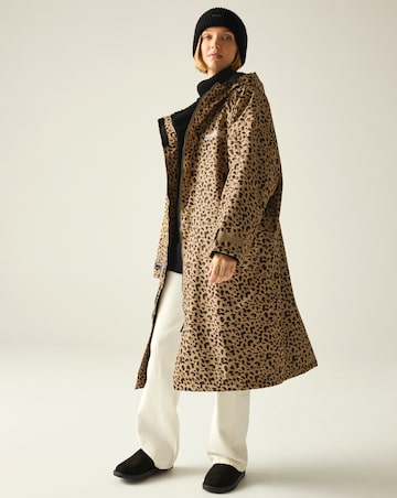 Regatta Waterproof Changing Robe