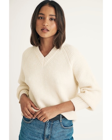 Nobody's Child Cream Raglan V-Neck Rib Jumper