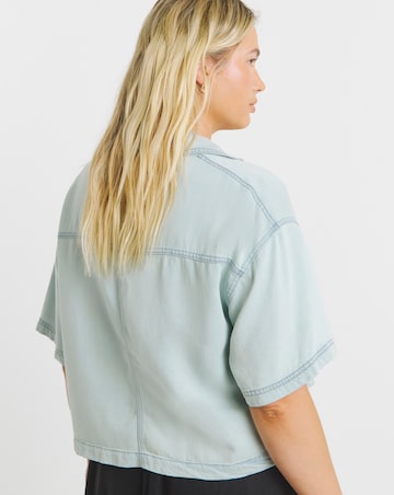 Simply Be Lightweight Denim Light Blue Boxy Cropped Shirt