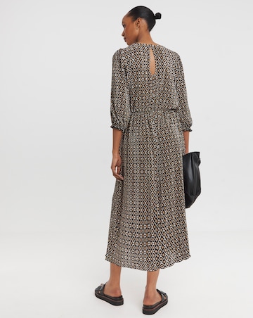 Geo Plisse Plunge Midi Dress