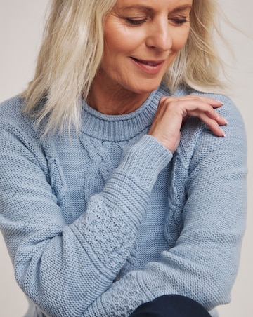 Julipa Cable Jumper