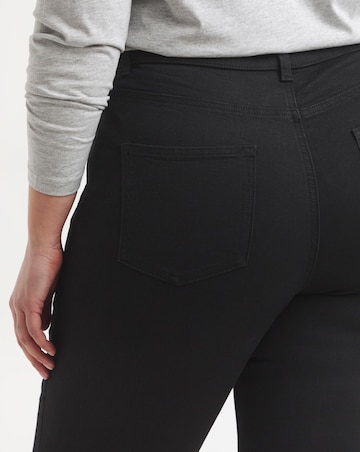 Black 24/7 Skinny Jeans