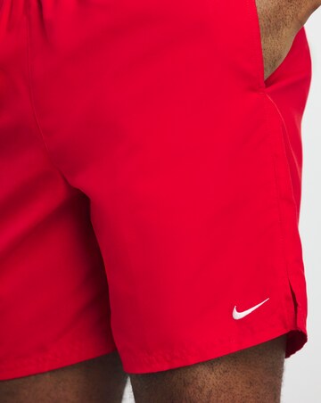 Nike Essential 7