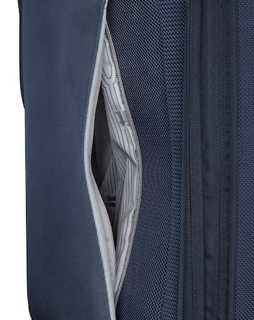 IT Luggage Teleported Medium Suitcase