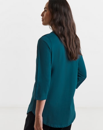 Longline Curved Hem 3/4 Sleeve Top