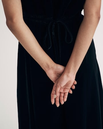 Nobody's Child Black Atlas Velvet Midaxi Dress