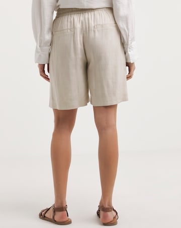 Sand Linen Mix Knee Length Shorts