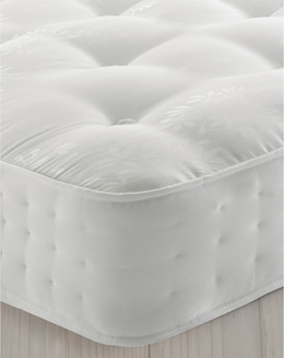 Silentnight 2000 Pocket Ortho Mattress - Medium