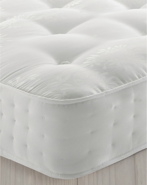 Silentnight 2000 Pocket Ortho Mattress - Medium