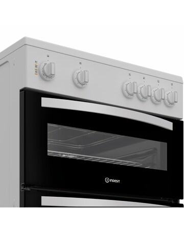 Indesit ITE6VMW 60cm Electric Twin Cooker with Ceramic Hob - White Installation