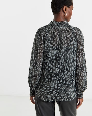 Ruffle Crinkle Chiffon Blouse