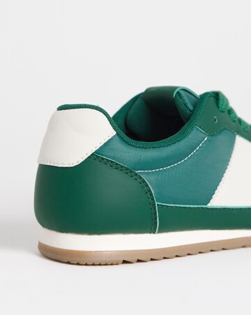 Storm Classic Retro Trainer - Extra Wide Fit (EEE)