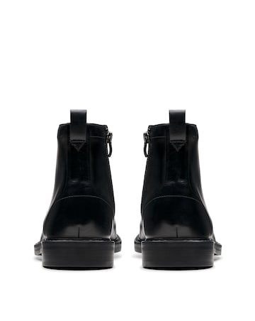 Clarks Aldwin Cap Boots - Black