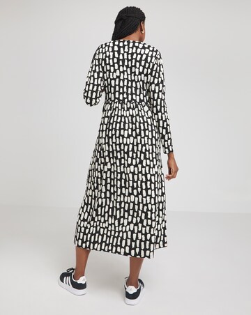 Mono Print Waffle Button up Midi Dress With Pockets