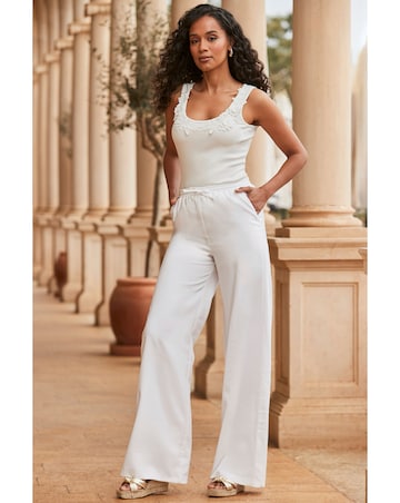Sosandar Ivory Relaxed Fit Wide Leg Trousers