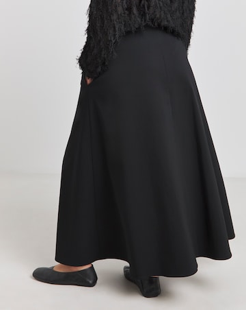 Simply Be Black Elasticated Waist Full Skirt
