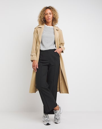 MAGISCULPT Wide Leg Trousers Short