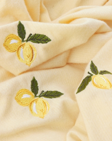 Furn. Fruits Leightweight Embroidered Throw