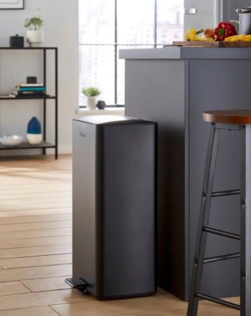 Swan Stealth 30L Pedal Bin