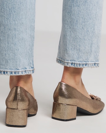 Heavenly Soles April Low Heel Trim Court Shoe Wide E Fit
