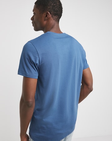 V Neck T-Shirt Long