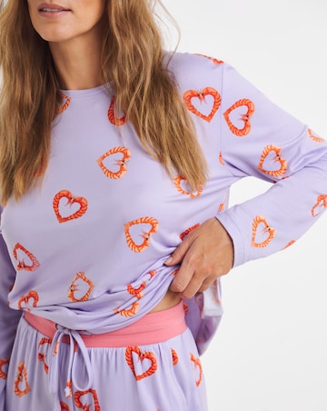 Chelsea Peers Classic Crew Neck Pyjama Set Shrimp Heart Print