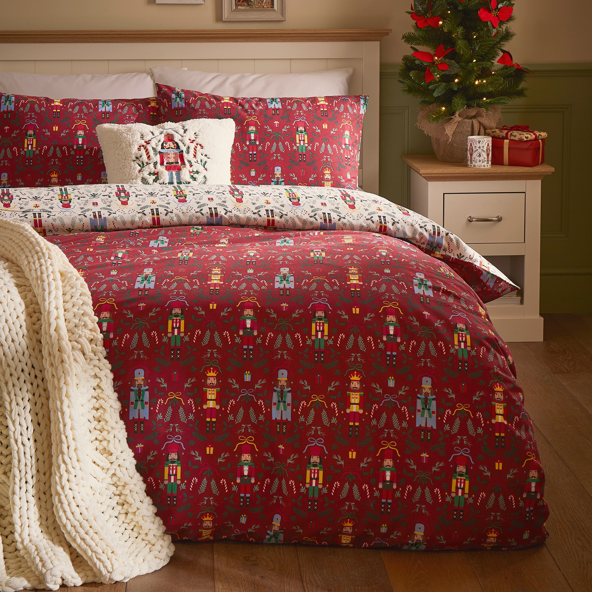 Christmas bedding