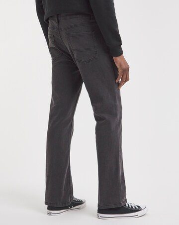 Blackwash Bootcut Fit Stretch Jeans