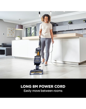 Shark Anti Hair Wrap Upright Vacuum Cleaner with Lift-Away NZ691UK