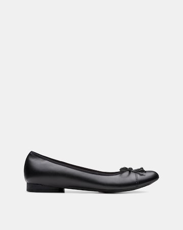 Clarks Loreleigh Rae Leather Ballet Pump Wide Fit