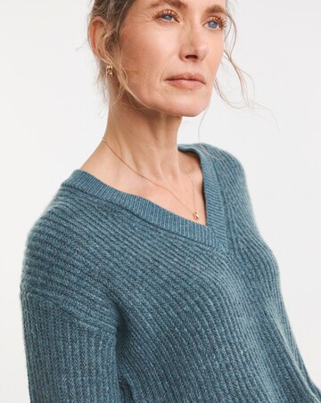 V Neck Peplum Jumper