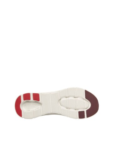 Skechers Glide-Step Pro Waverra Trainers