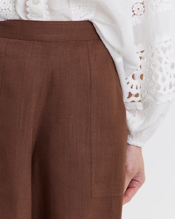 Chocolate Linen Mix Short