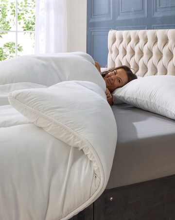 Downland Arctic Nights 18 Tog Duvet