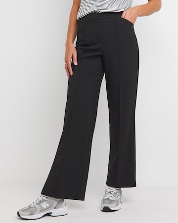 MAGISCULPT Wide Leg Trousers Short