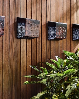 Solar Damasque Fence Lights - Set of 4