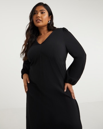 Nobody's Child Delilah V Neck Midi Dress