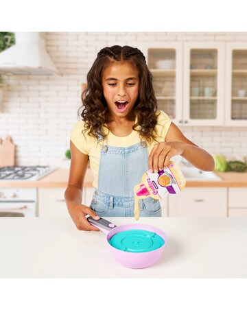 Cookeez Makery S2 Pancake Treatz Playset