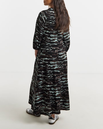 Textured Jersey Keyhole Maxi Dress