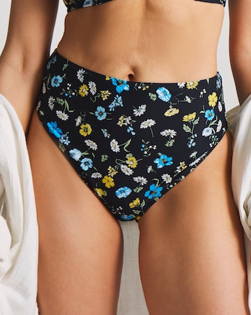 MAGISCULPT High Leg Bikini Bottoms