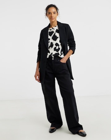 Flutter Sleeve Textured Top
