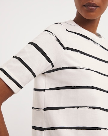 Turned Back Cuff Boxy T