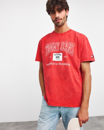 Tommy Jeans Archive Crimson T-shirt
