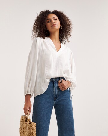 Ro&Zo White Texture Balloon Sleeve Top