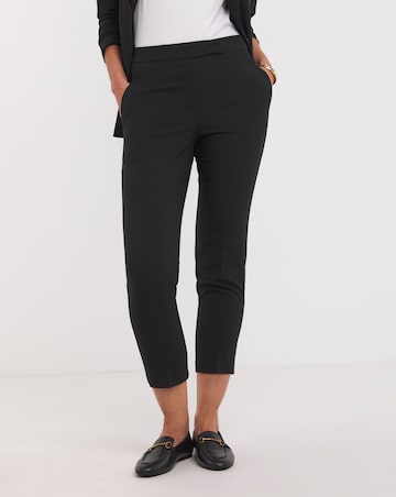 Value Essentials Cropped Tapered Leg Trousers